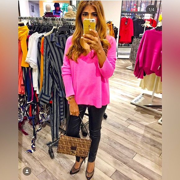 LINE KNITWEAR Vneck Sweater - Picture 1 of 2